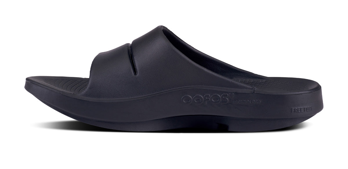 OOFOS OOahh Women&#39;s Slide - Black