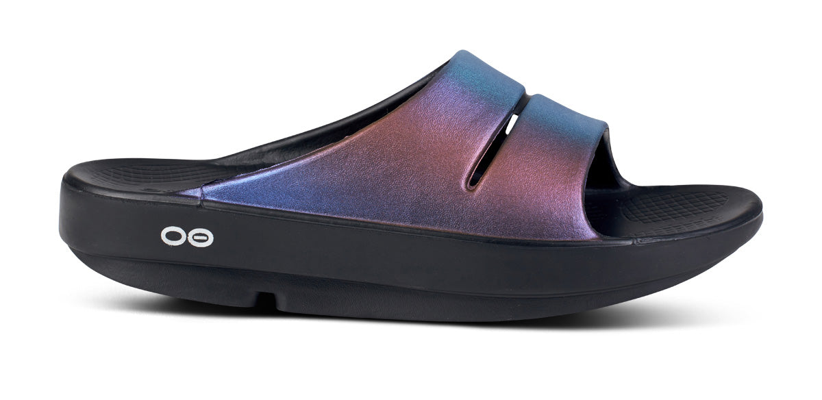 OOFOS Women&#39;s OOahh Luxe Slide - Midnight Spectre