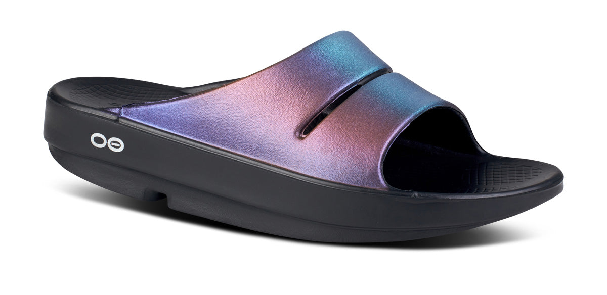 OOFOS Women&#39;s OOahh Luxe Slide - Midnight Spectre