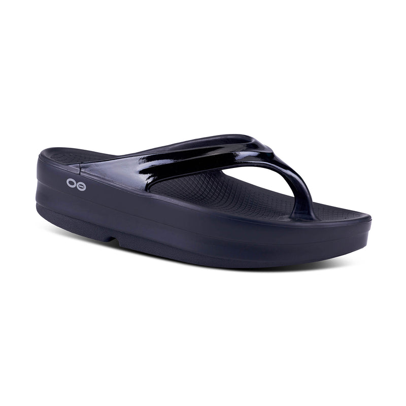 OOFOS Women's OOmega OOlala Thong - Black