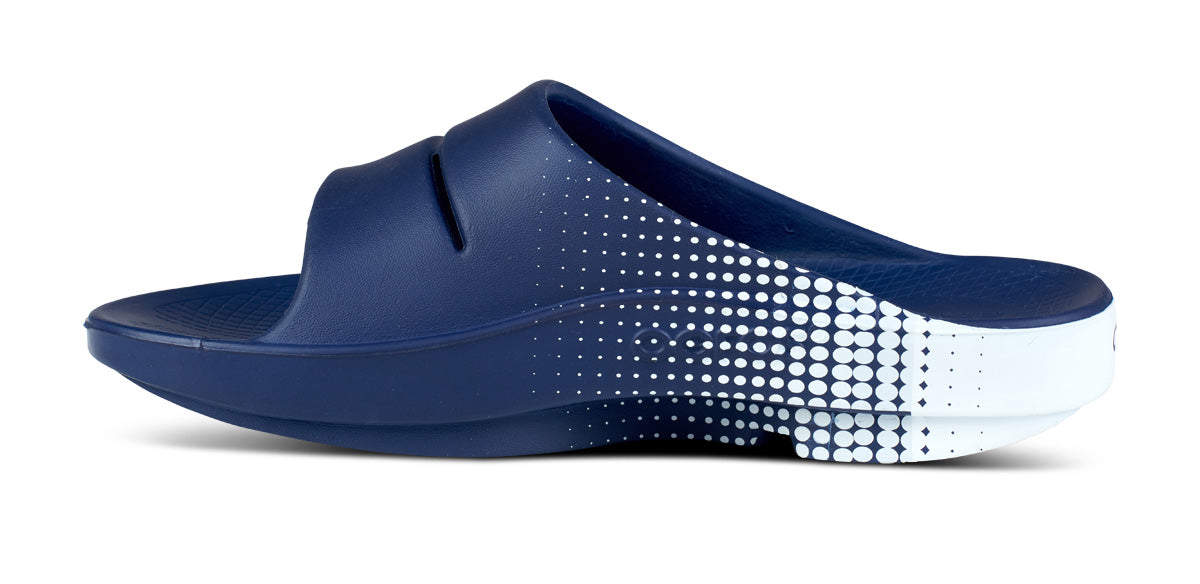 OOFOS Men&#39;s OOahh Sport Slide - Navy Matrix