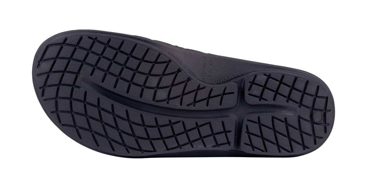 OOFOS Women&#39;s OOahh Sport Flex Slide - Black Matte