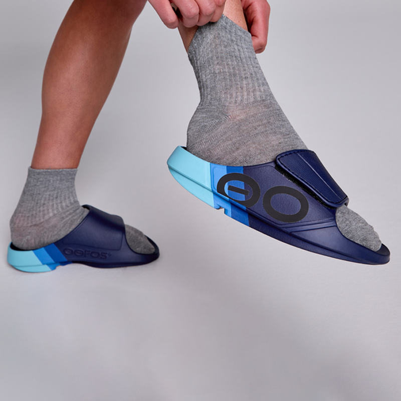 OOFOS Men's OOahh Sport Flex LTD Edition Slide - Sky Rally