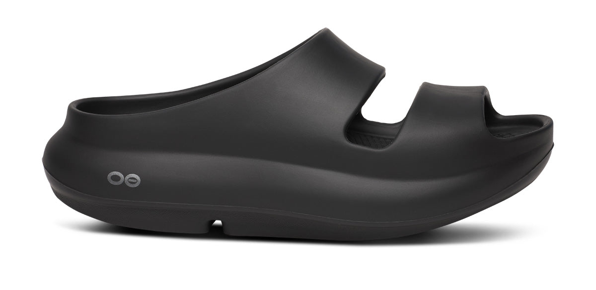 OOFOS Women's OOyea Slide - Black
