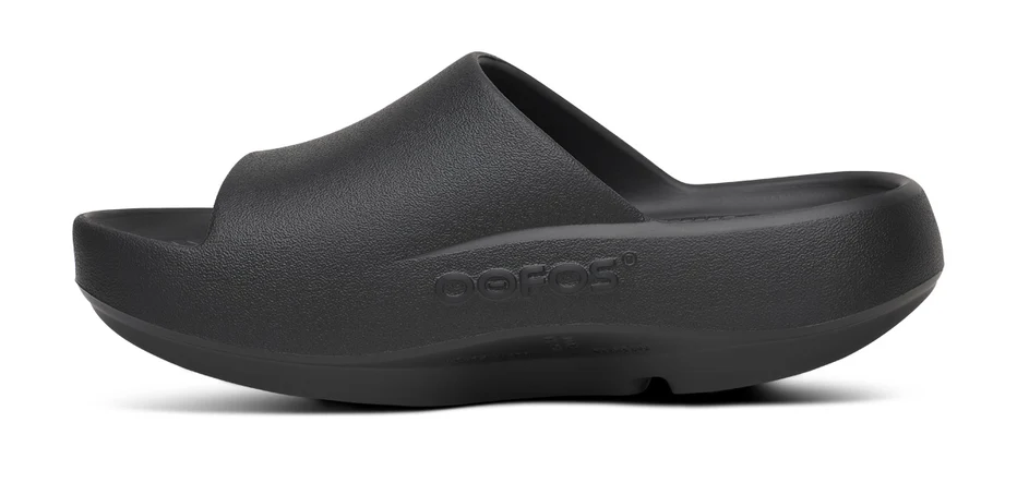 OOFOS Women's OOahh PLUS - Black