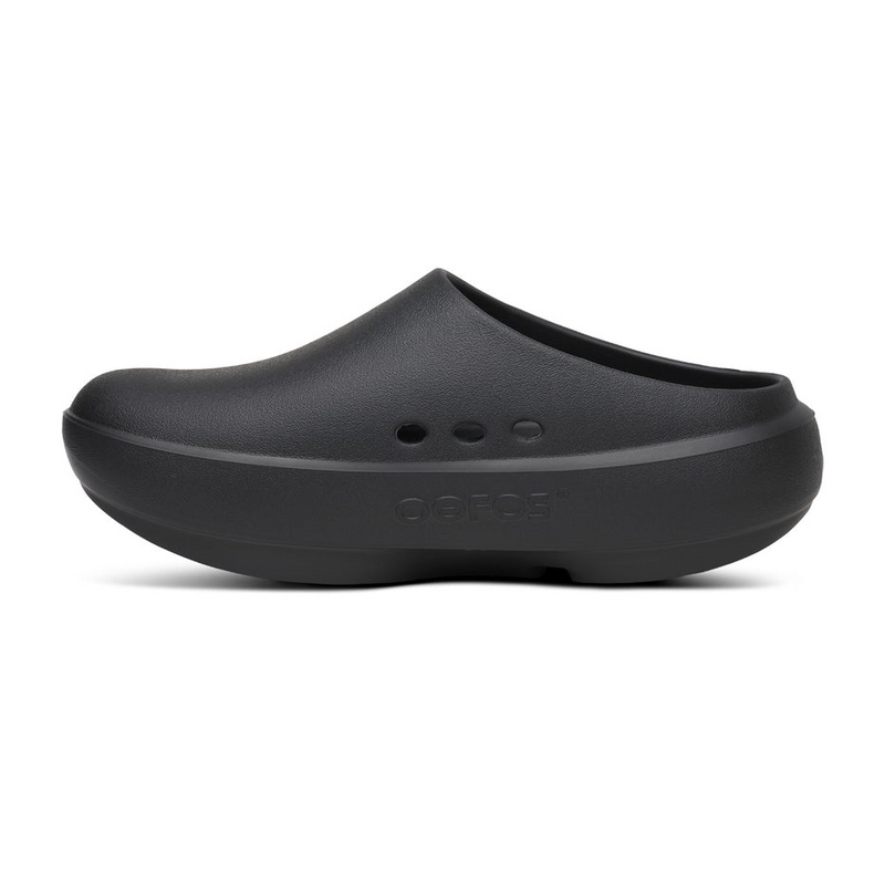 OOFOS Women's Cloog PLUS - Black