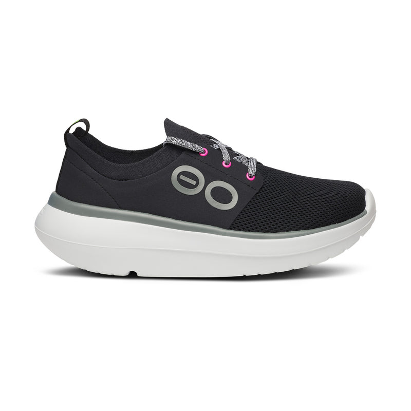 OOFOS Women's OOmy Stride Shoe - White/Black