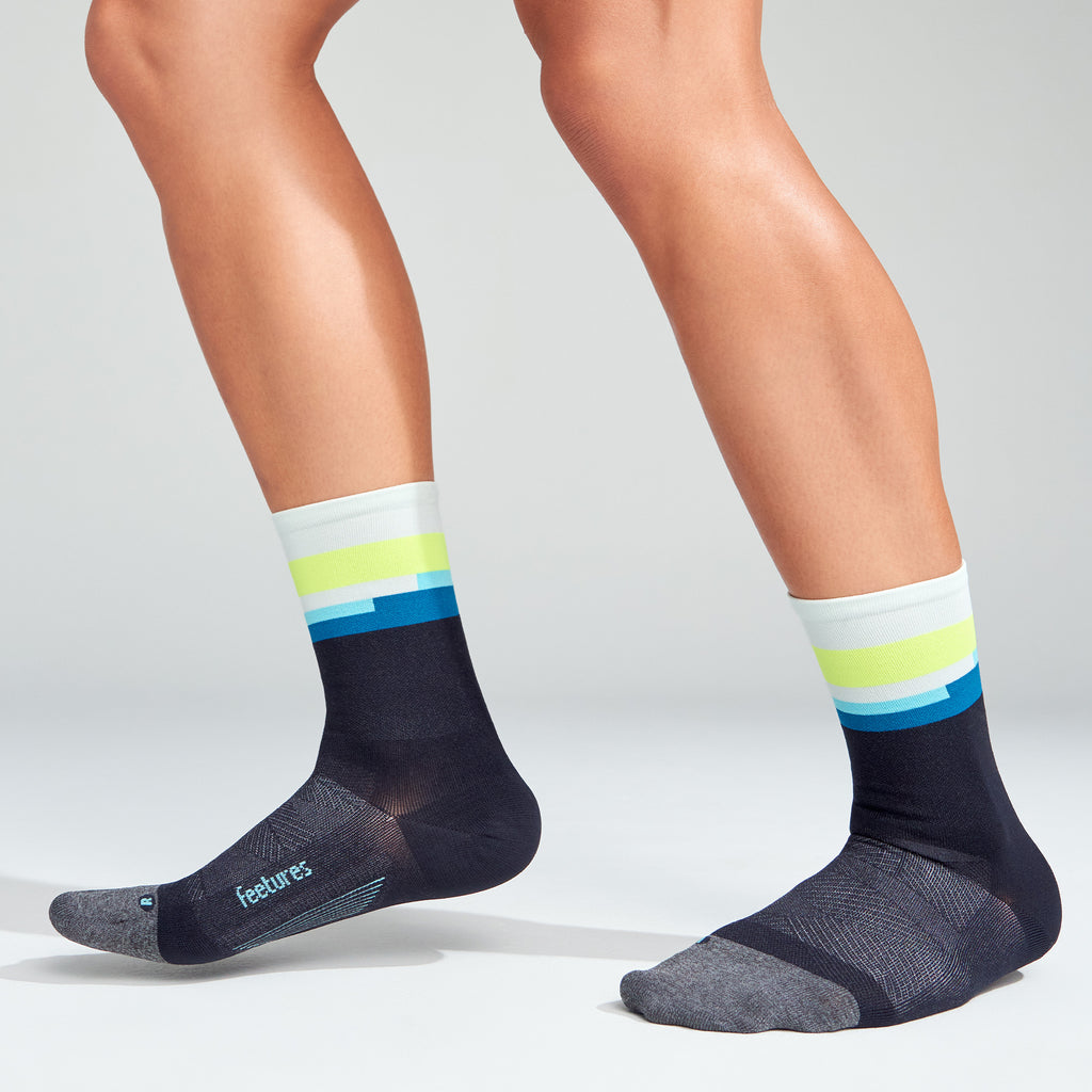 Feetures Elite Ultra Light Cushion Mini Crew Socks