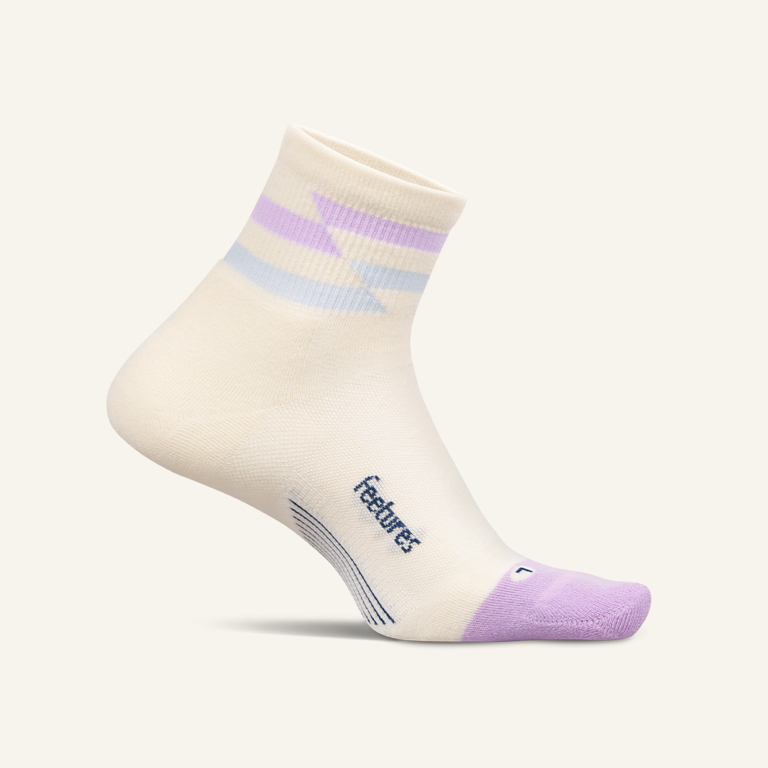 Feetures Elite Max Cushion Quarter Socks