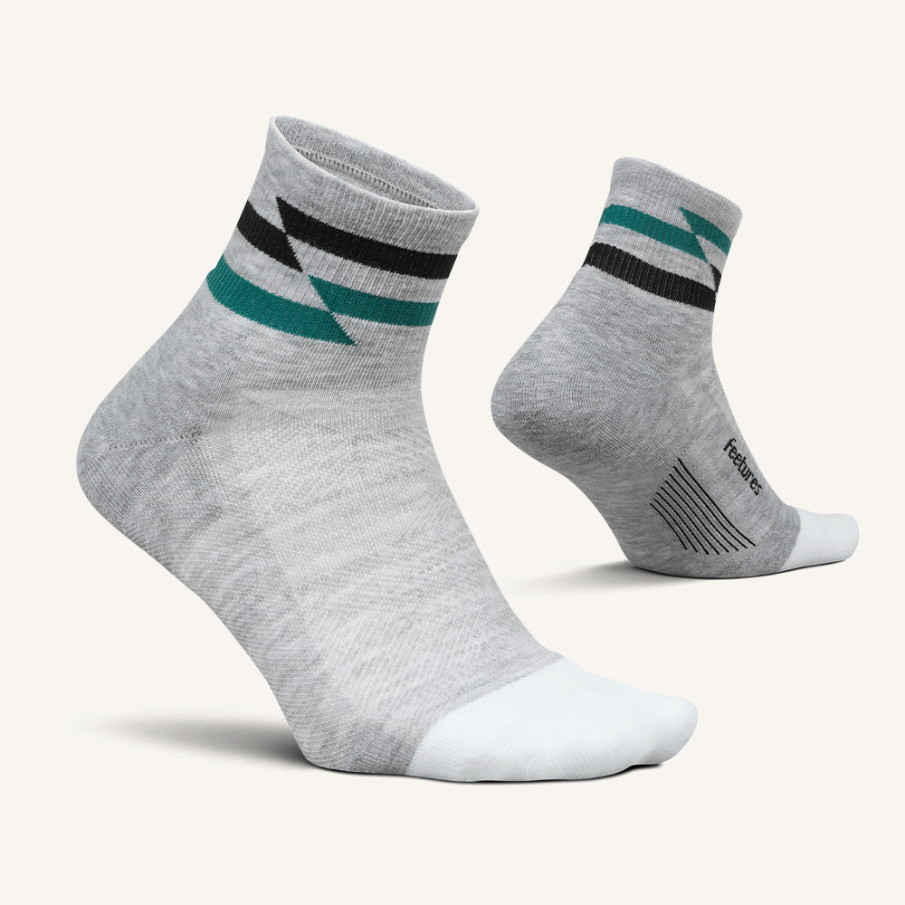 Feetures Elite Max Cushion Quarter Socks