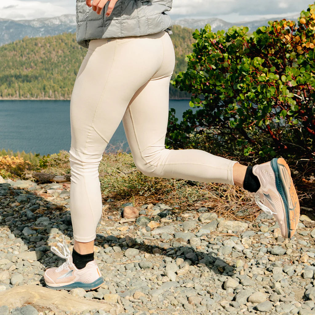 Feetures Merino 10 Cushion Quarter Socks