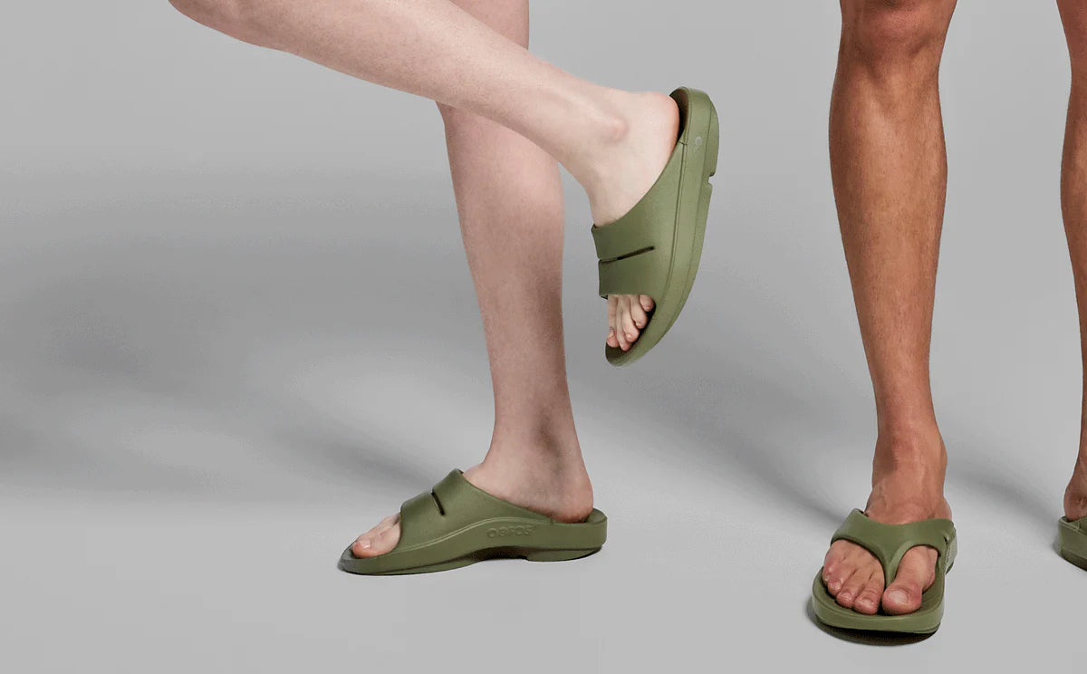 OOFOS Women&#39;s OOahh Slide - Foliage