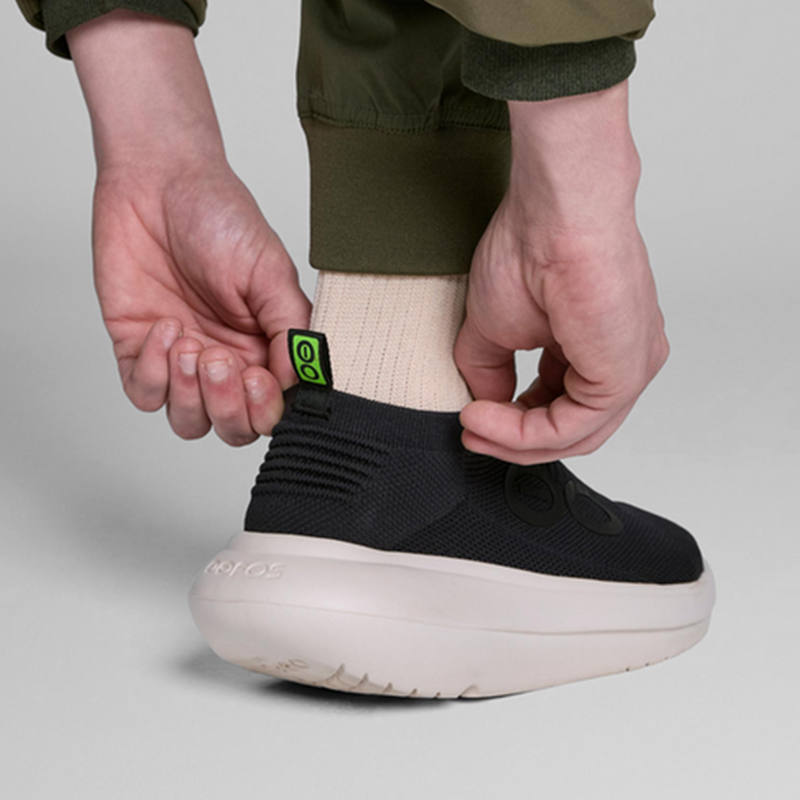OOFOS Men's OOmy Zen - Chalk/Black