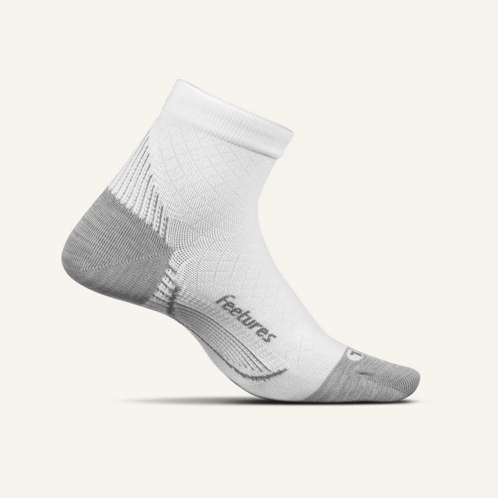 Feetures Plantar Fasciitis Compression Sock Ultra Light Quarter Socks