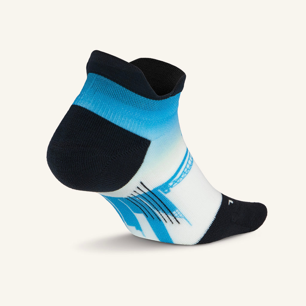 Feetures Elite Light Cushion No Show Tab - The Official 2024 Sydney Marathon Sock